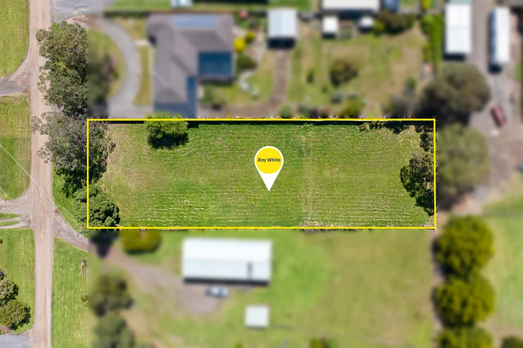 10 Clarke Street, Cobden, VIC 3266