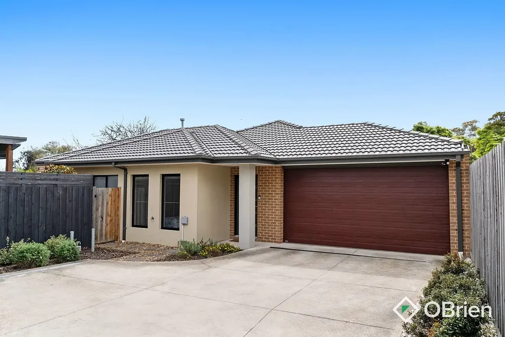 Langwarrin 3Kwarto Space, Style, and a Smart Design