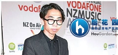 Lorde男友披露女友成名的负面影响