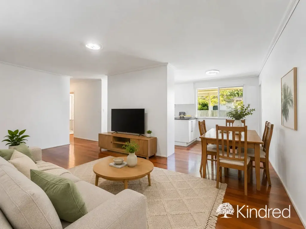 Redcliffe 3બેડરૂમ 800m from Suttons Beach - Prime Coastal Opportunity
