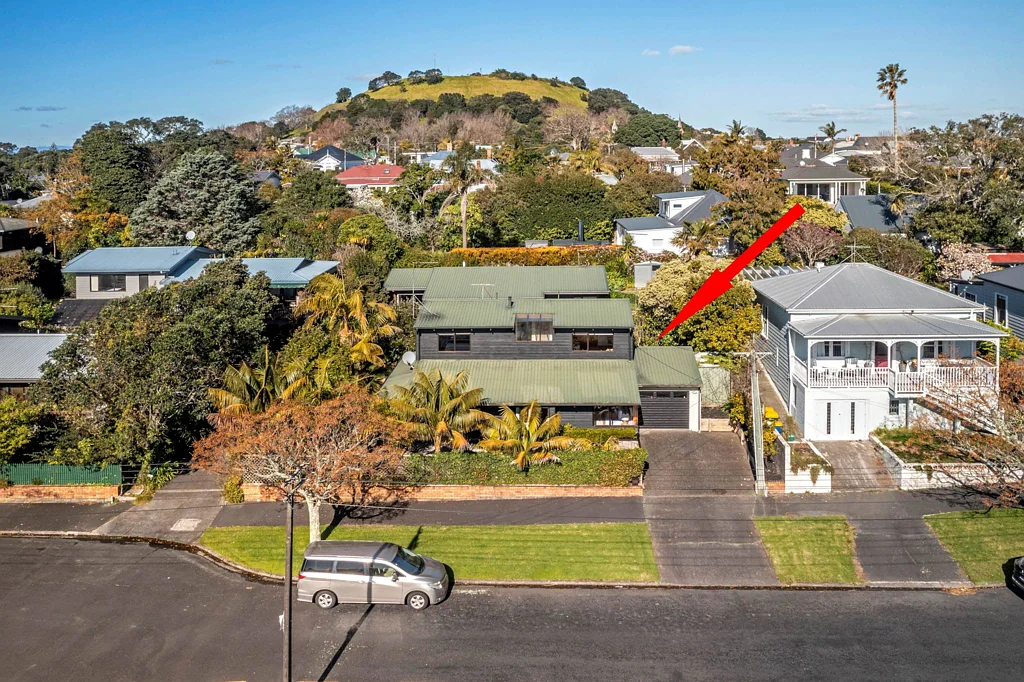 Devonport 3 Bedroom Peaceful Cul-de-Sac Living
