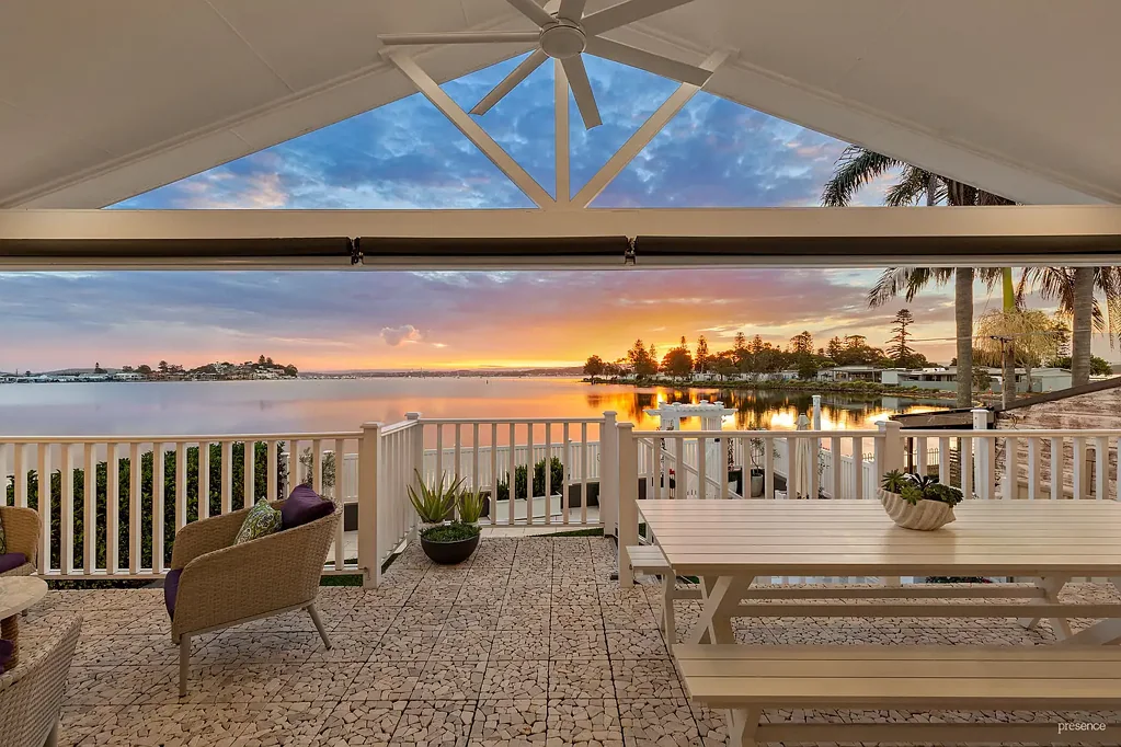 5 New Street, Belmont South, NSW 2280