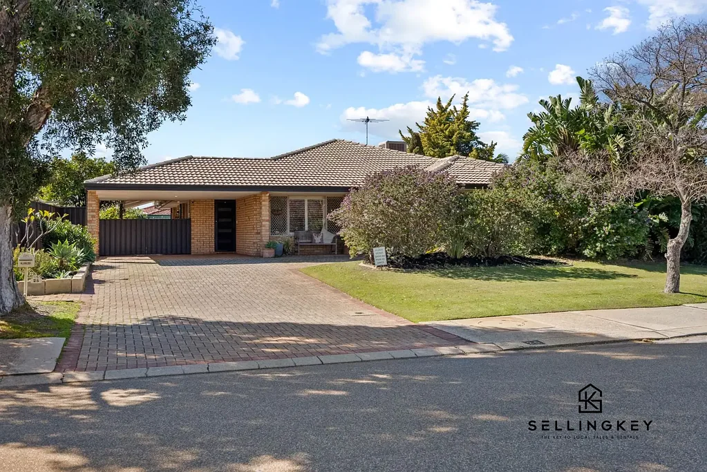 Thornlie 4房  SellingKey Real Estate presents 25 Kurrajong Drive, Thornlie!