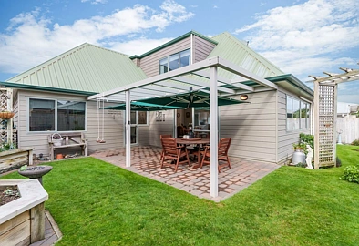 Three Bedrooms & One study - Onehunga