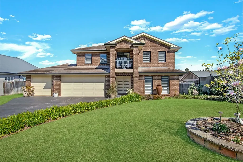 Mulgoa 5 Bedroom SUPERB 50 SQUARE CLARENDON HOME IN MULGOA VILLAGE ON 1240m2 BLOCK