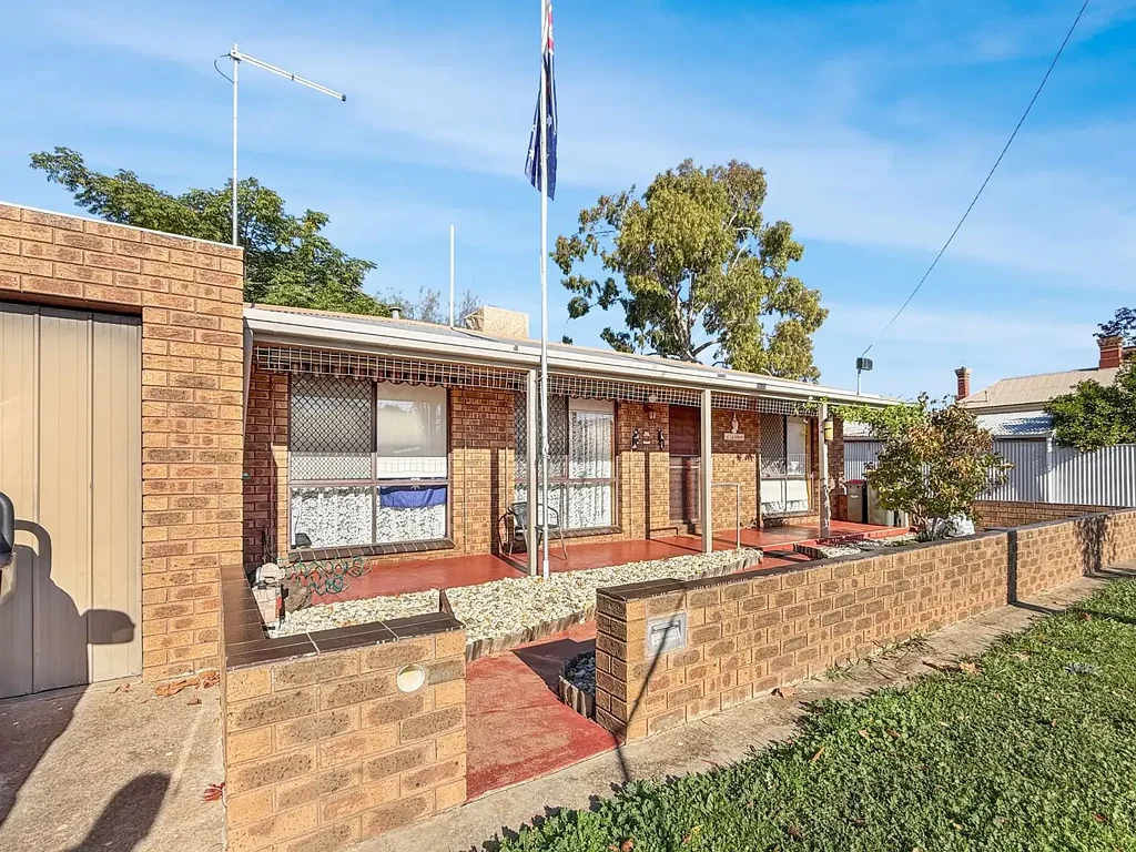 Maryborough 2房  CENTRAL LIVING WITH EVERYTHING CLOSE BY