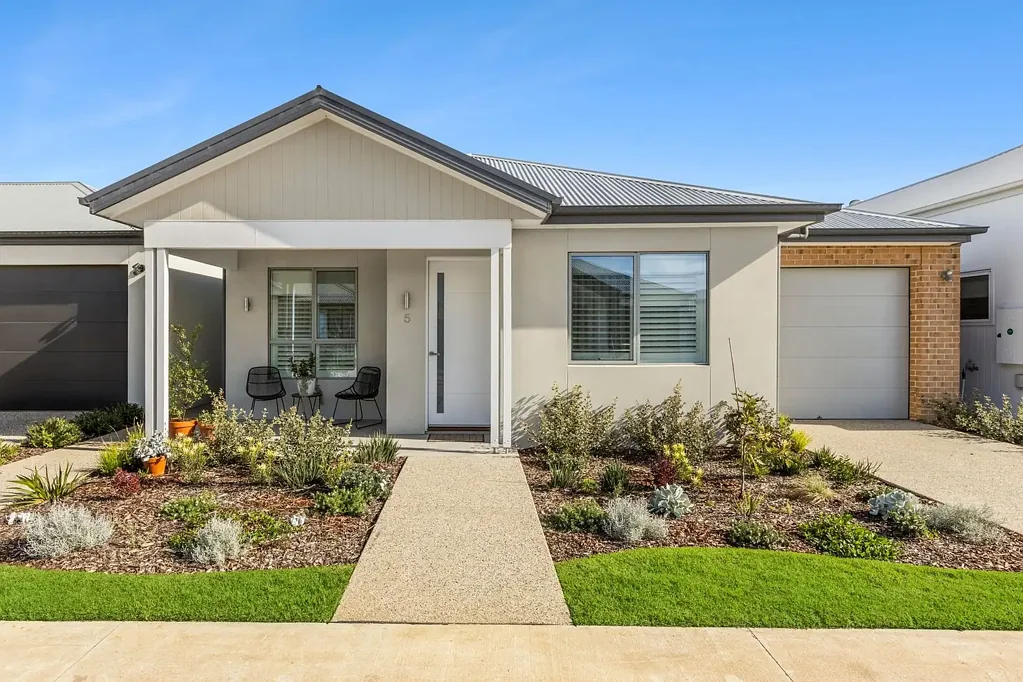 Armstrong Creek 3房  Lifestyle Living at Halcyon Horizon over 55's