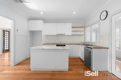 30 Ash Grove, Springvale, VIC 3171, 3 રૂમ, 1 બાથરૂમ, House