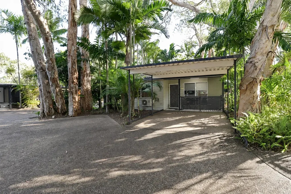 Blacks Beach 2 Bedroom Wash Away Your Worries at Blacks Beach
