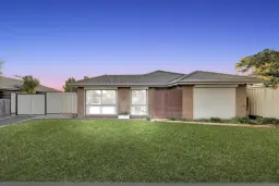 63 Dowling Avenue, Hoppers Crossing