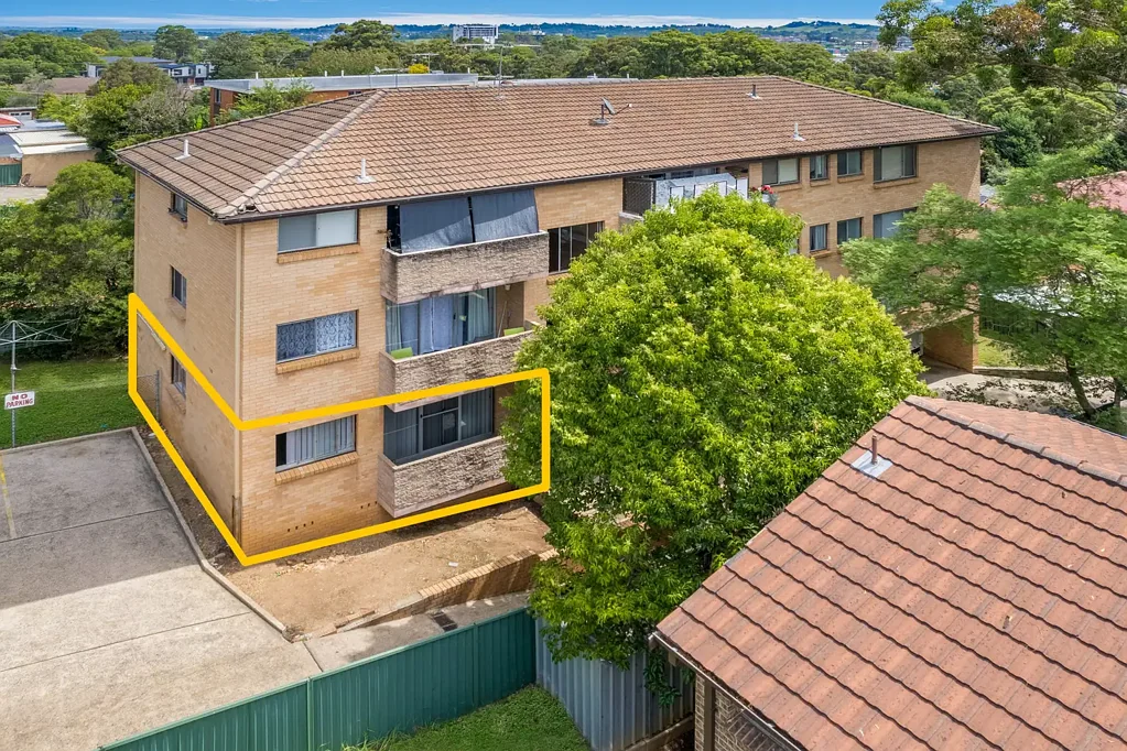 Campbelltown 2 Bedroom Convenient Living in the Heart of Campbelltown