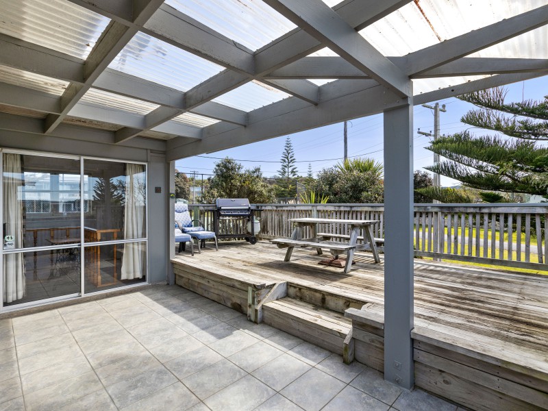 90 Pinedale Crescent, Riversdale Beach, Masterton, 1房, 1浴, House