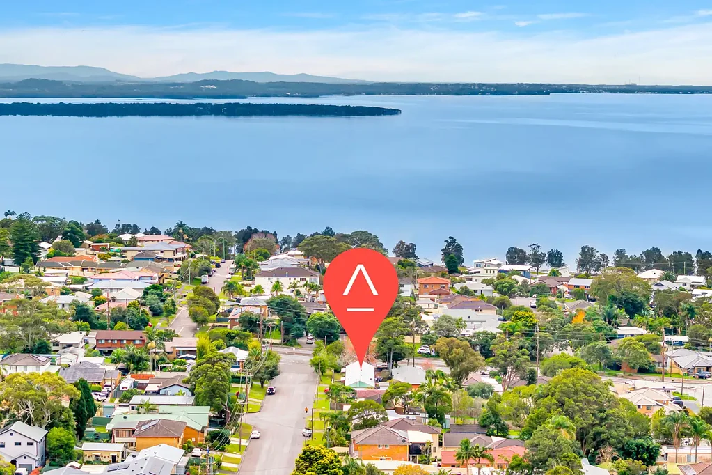 Killarney Vale 6房  Dual Occupancy Property With Instant Returns