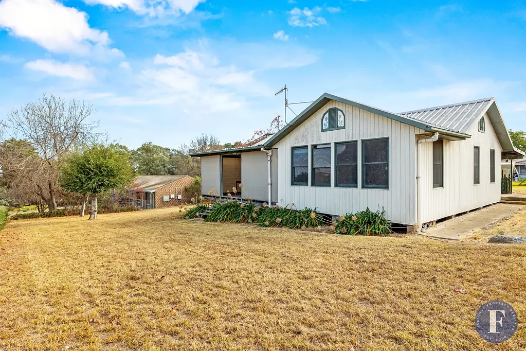 Boorowa 3غرفة نوم Cosy Home on a Spacious Lot