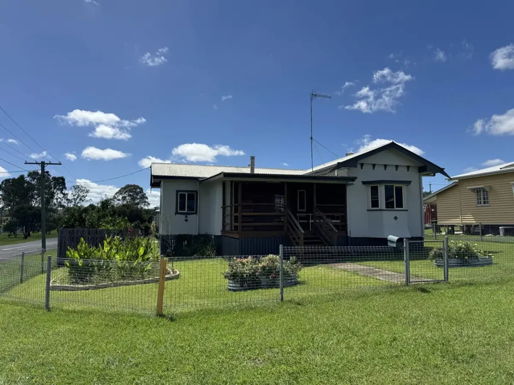 1 Morse Street, Monto, QLD 4630
