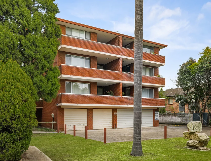 14/10-14 Burlington Road, Homebush, Inner West, 3 침실, 2 욕실, Apartment