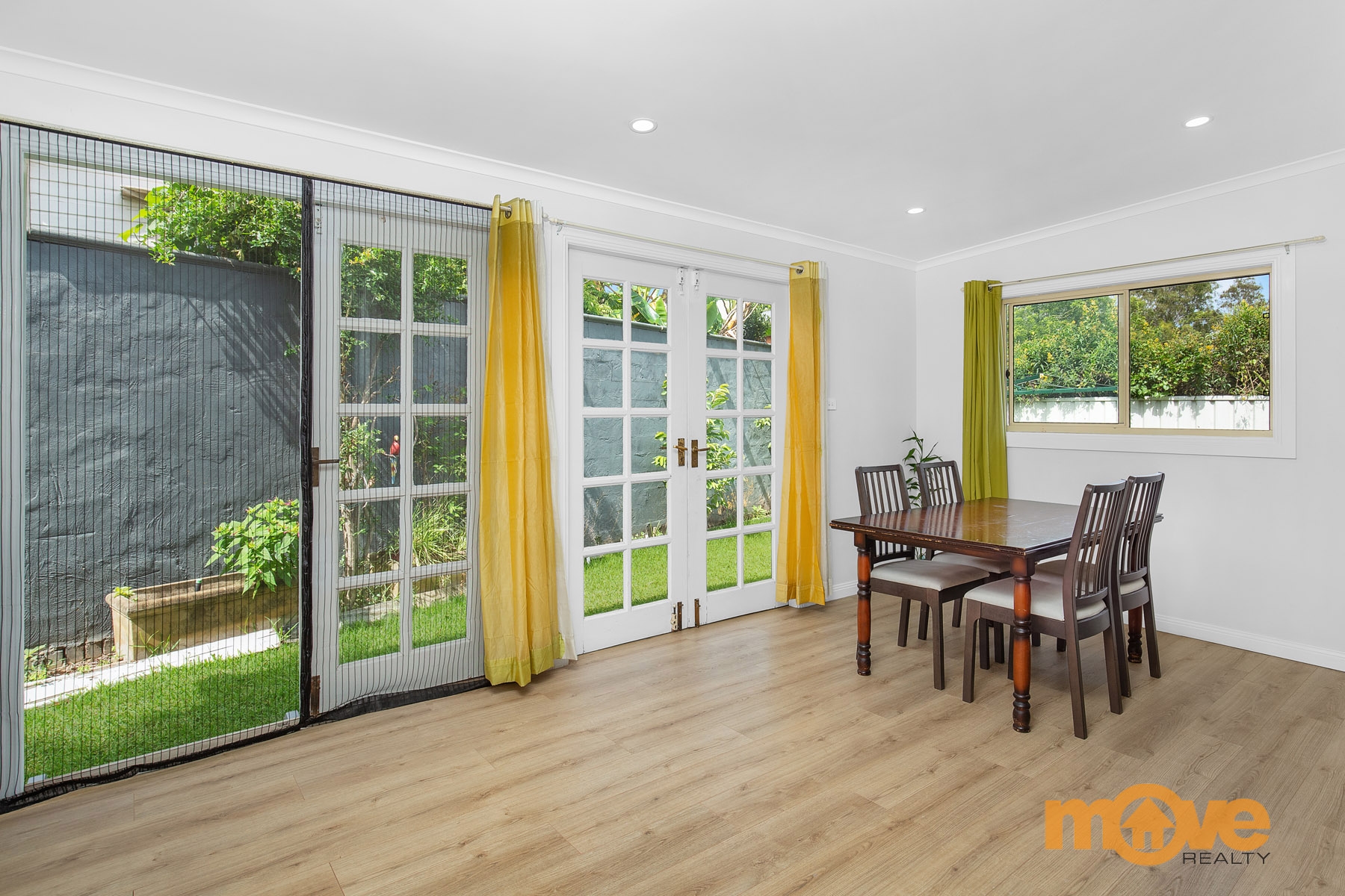 38A SMITH ST, WENTWORTHVILLE NSW 2145, 0部屋, 0バスルーム, House