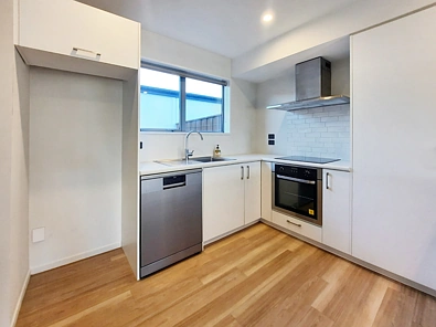 Two Bedroom Home With Direct Park Access