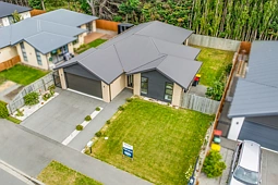 8 Barbara Joan Road, Wigram