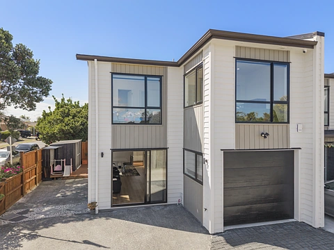 Papatoetoe 4房  Spacious & Stylish in Papatoetoe