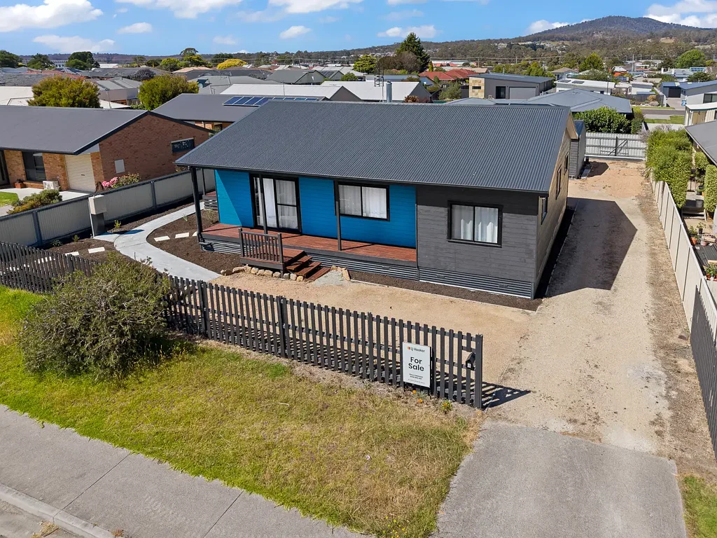 St Helens 4 Slaapkamer Near-new home with room for everyone
