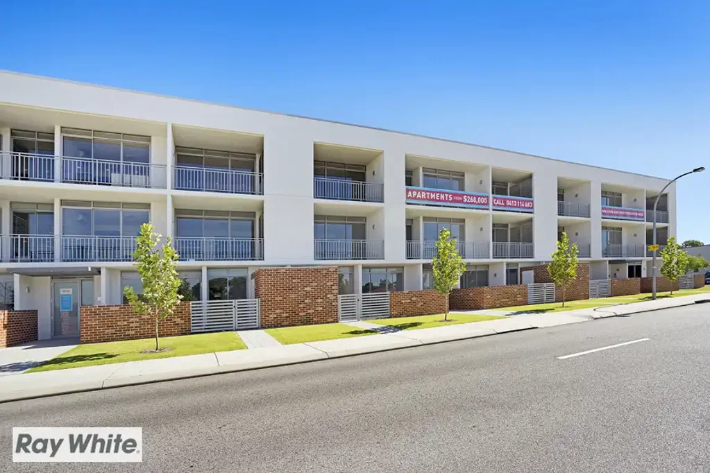 2X2 APARTMENT LIVING IN BENNETT SPRINGS!