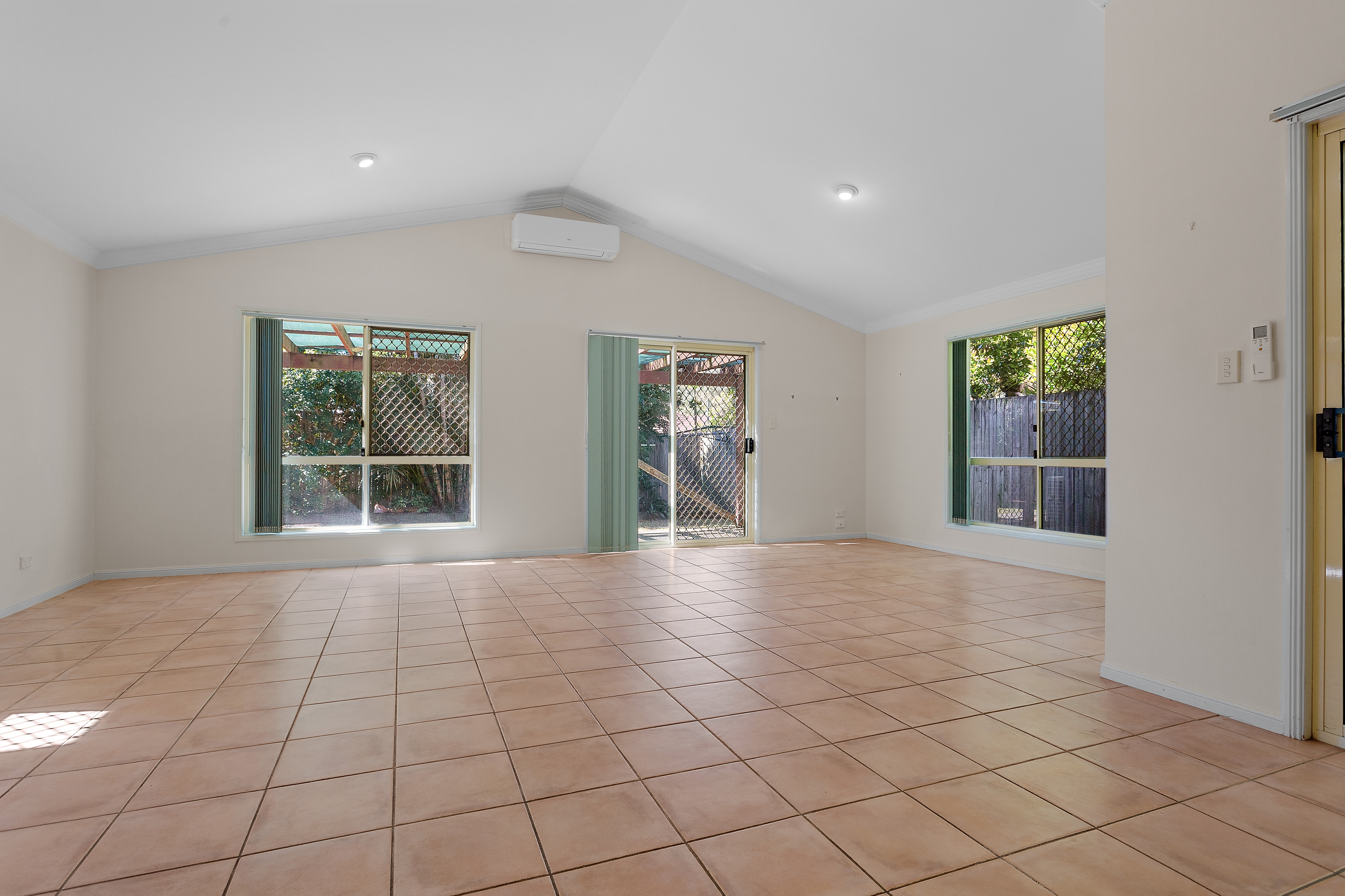 17 TOOMBA PL, FOREST LAKE QLD 4078, 0 Bedrooms, 0 Bathrooms, House