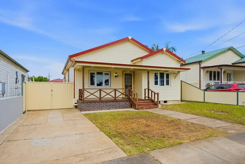 Granville 4कमरा POTENTIAL PLUS – 505SQM CLEAR BLOCK!!! - OPEN TO VIEW SATURDAY 12-12.30PM