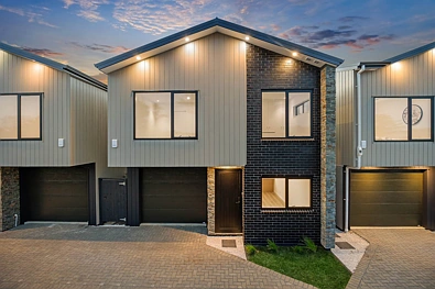 Northcote 3房  Stylish Living – Only 2 Homes Left! Act Fast!