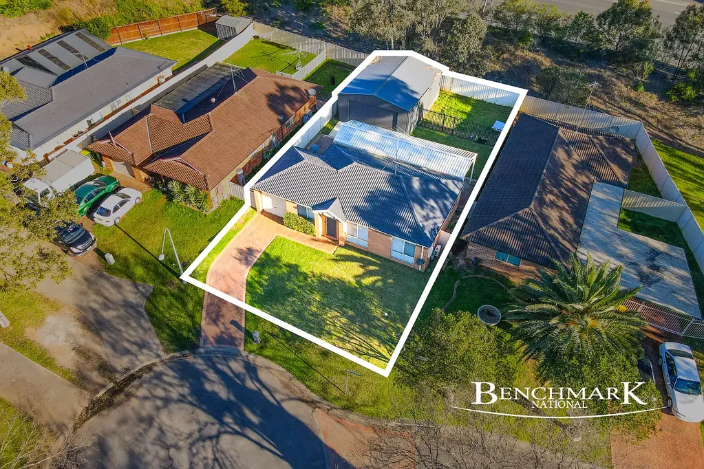 Currans Hill 3침실 Perfect Start or Investment Opportunity in Currans Hill