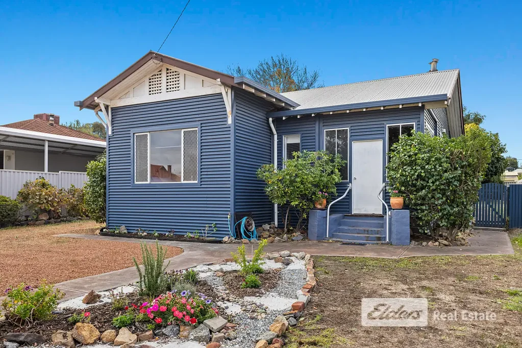 14 Jones Street, Collie, WA 6225