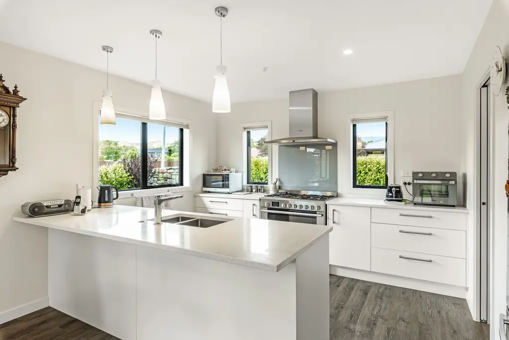 Otaki 3 Bedroom Where the living is easy