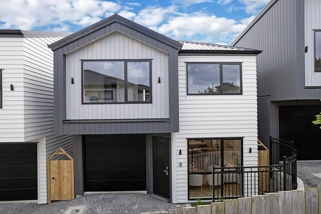 Mount Wellington 4房 Standalone Freehold Brand New 4 Bedrooms