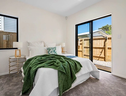 16A & 16B Olive Crescent, Papatoetoe, Manukau City, 5 Bedrooms, 3 Bathrooms, Townhouse