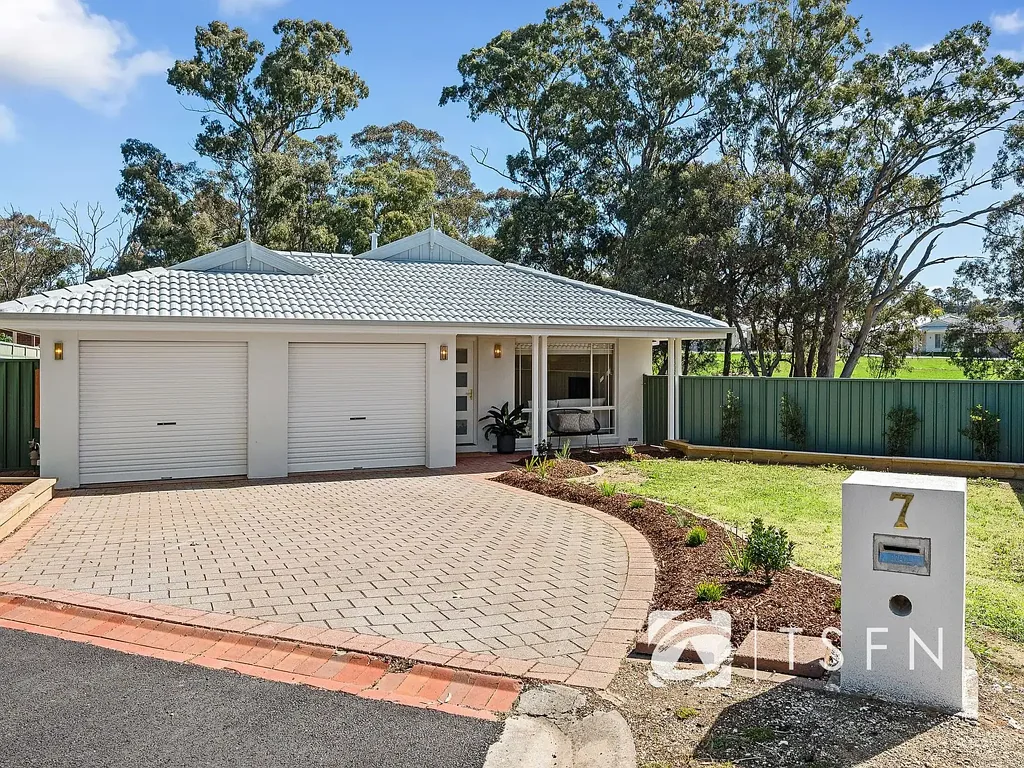 7 Barwon Drive, Kennington, VIC 3550