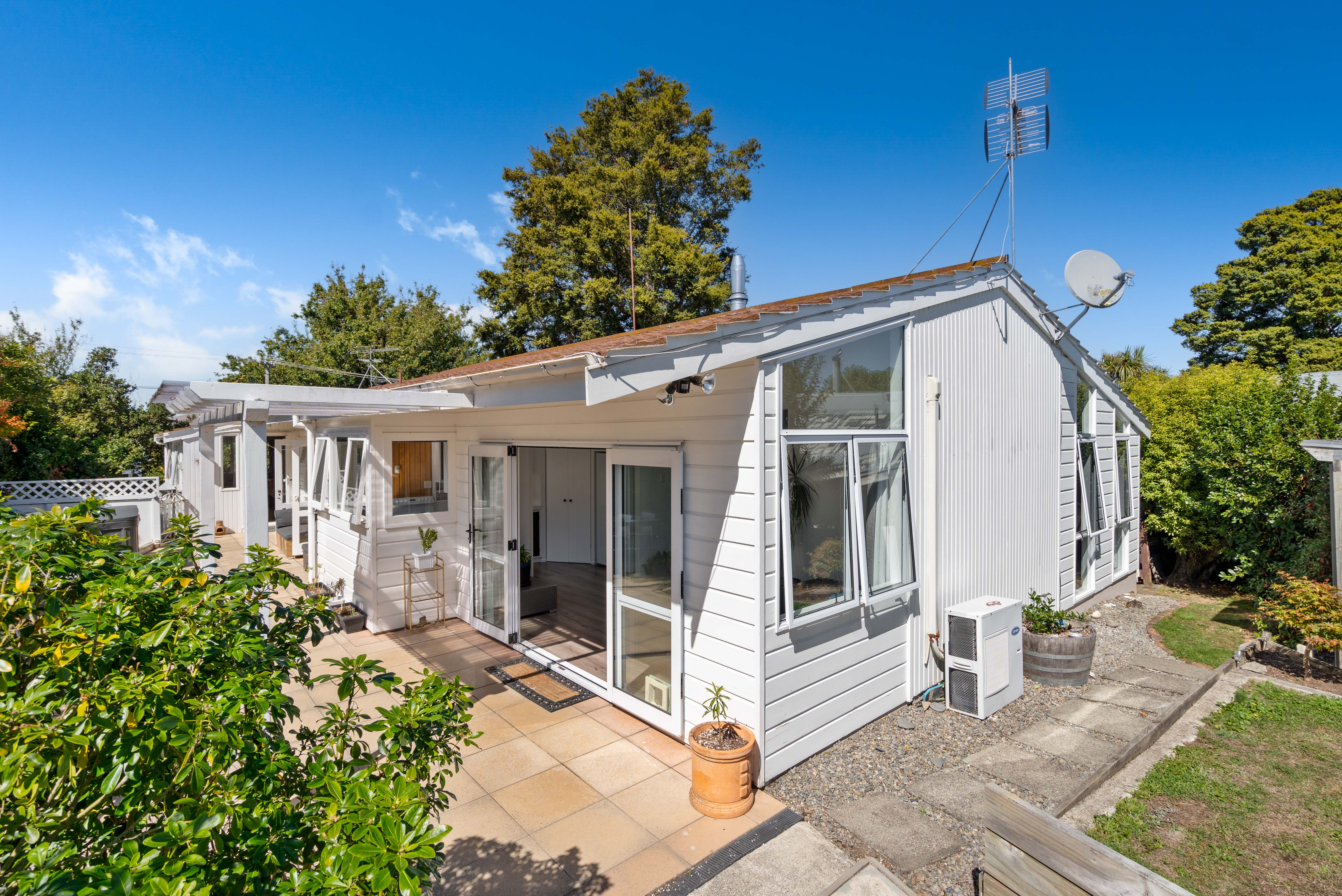 7 Manuka Street, Otaki Beach, Kapiti Coast, 2 Bedrooms, 1 Bathrooms, House