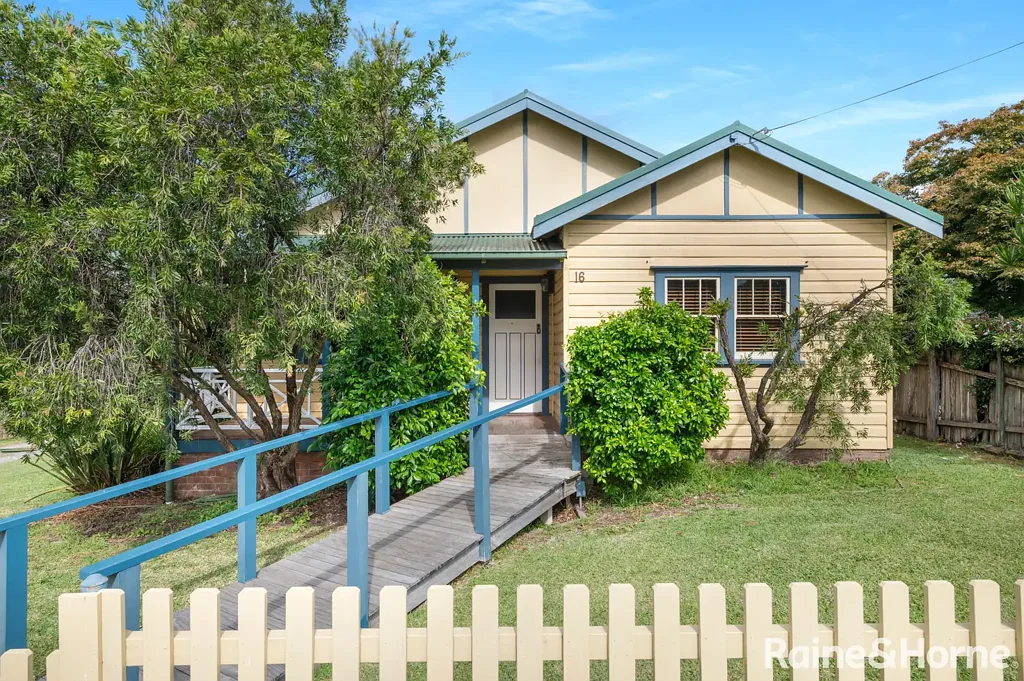 Bomaderry 3房  Character, Warmth & Timeless Appeal