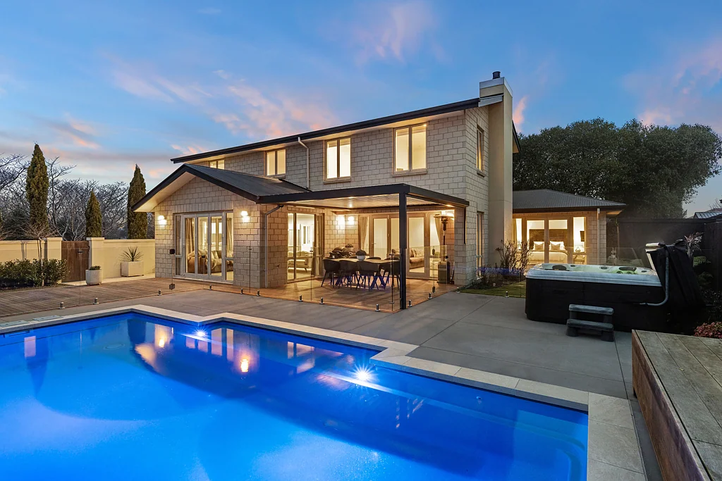 6 Benmore Gardens, Harewood, Christchurch, Canterbury