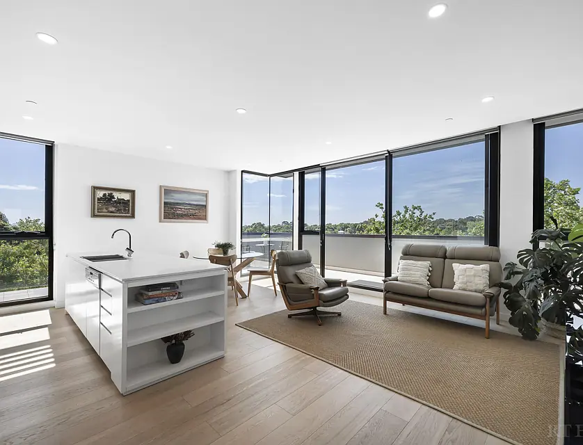 204/348 Canterbury Road, Surrey Hills, Inner East Melbourne, 3 phòng ngủ, 2 phòng tắm, Apartment