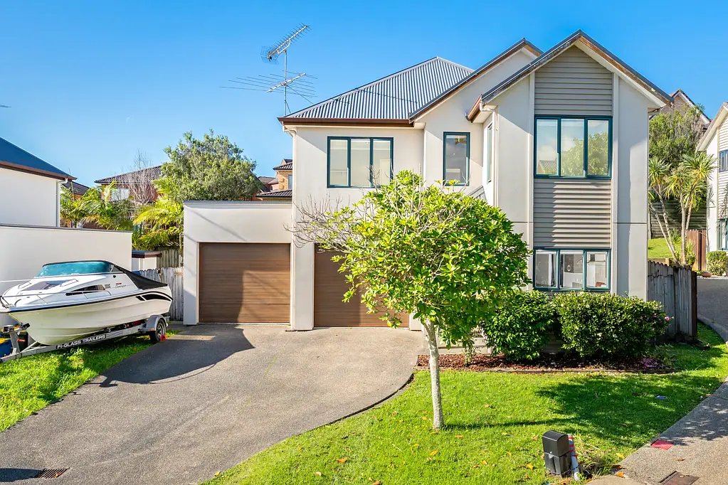 10 Vicente Place, Oteha, North Shore City, Auckland
