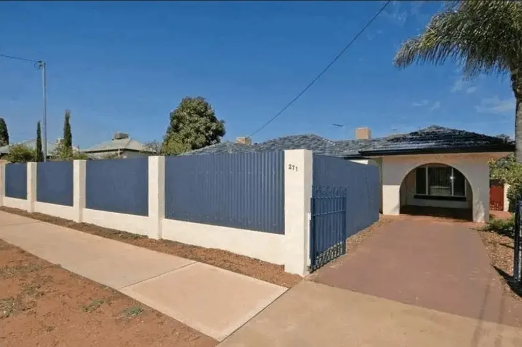 Large Family Home in the Heart of Town