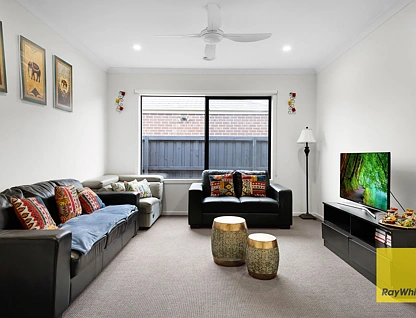 23 Honeycomb Avenue, Manor Lakes, South West Melbourne, 4 침실, 2 욕실, House