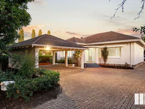 Como 3 Bedroom A CHIC COTTAGE REDEFINED