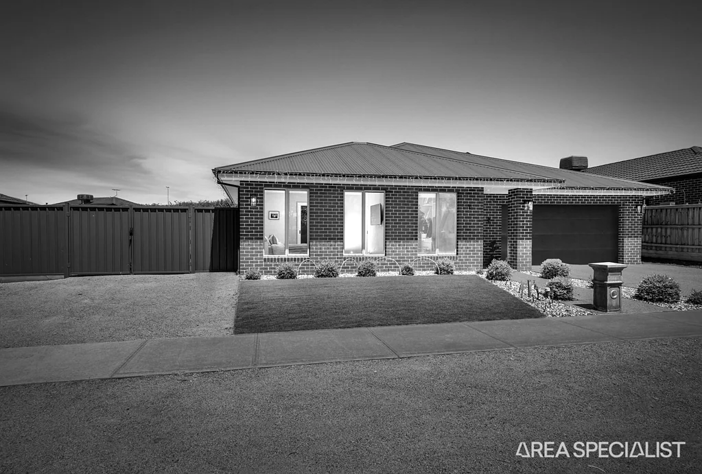 11 Leafy View Esplanade, Harkness, VIC 3337