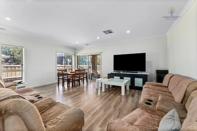 25 Kangaroo Crescent, Aintree, VIC 3336, 4 rūma, 2 rūma horoi, House