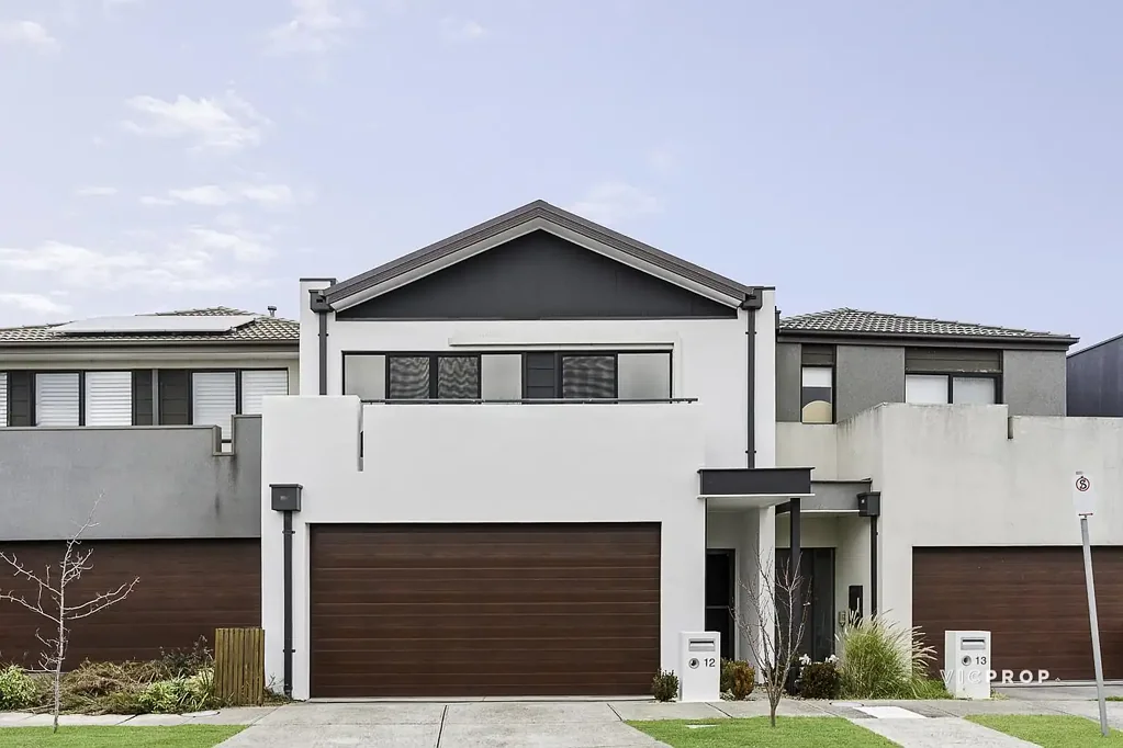 Bundoora 3 Bedroom This is the One!!!