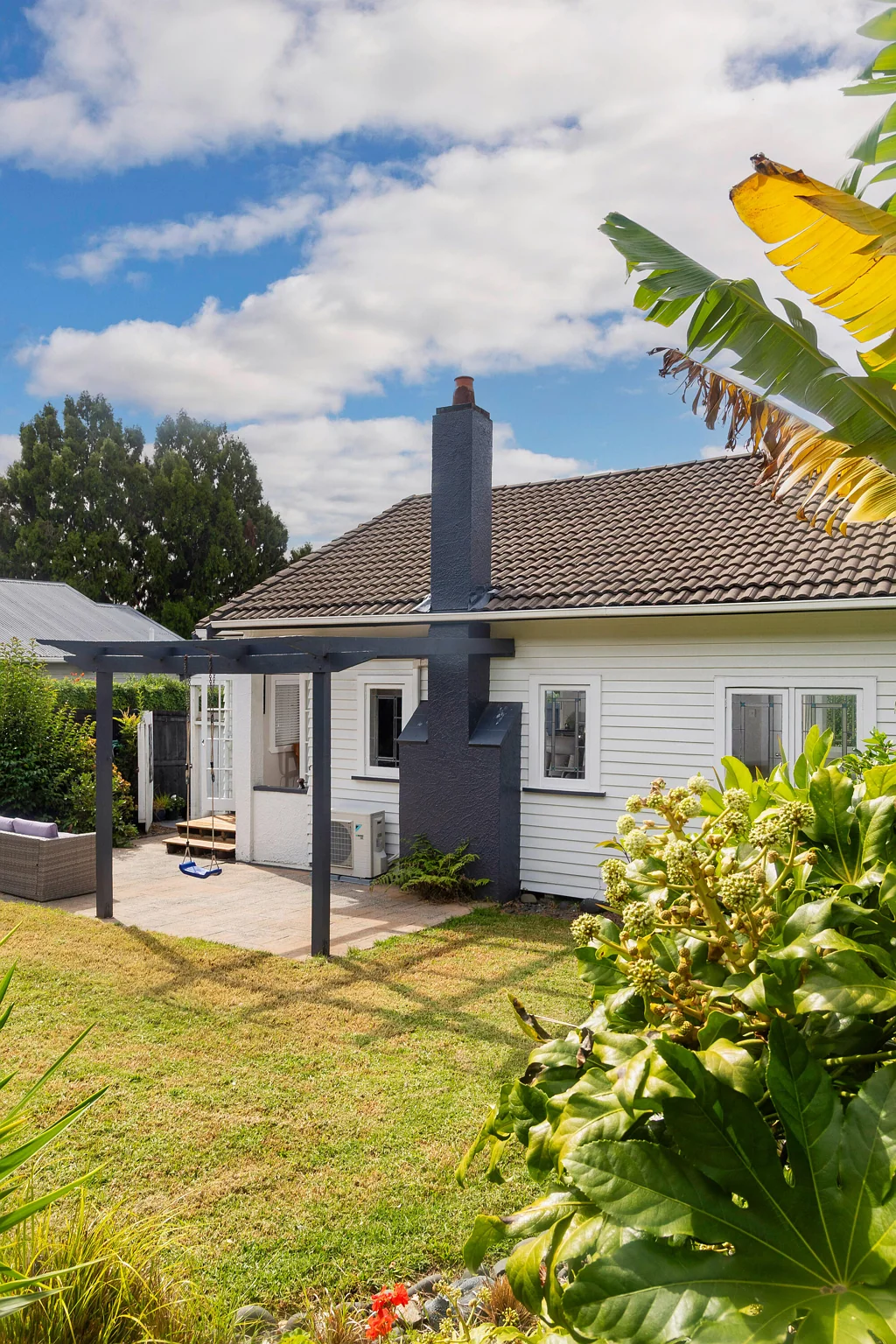 New Lynn 3 Bedroom Perfect Starter or Downsizer