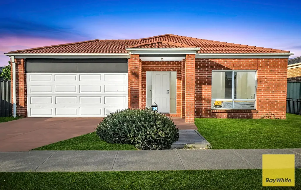 Live Big at 92 Hummingbird Boulevard, Tarneit!
