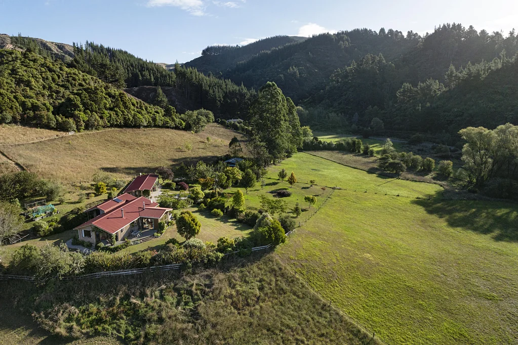 Kaiteriteri  Rare Rural Retreat