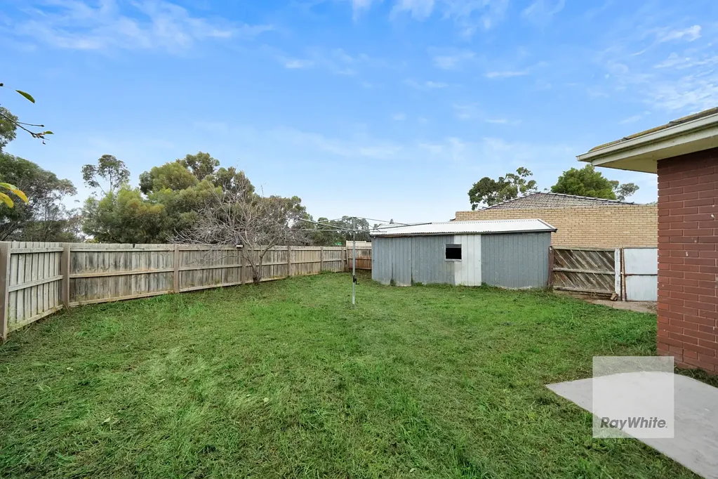 9 Milton Place, Gladstone Park, VIC 3043